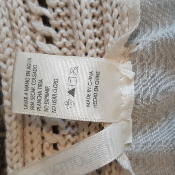 Forgoten Grace Kimono - Picture 4 of 8